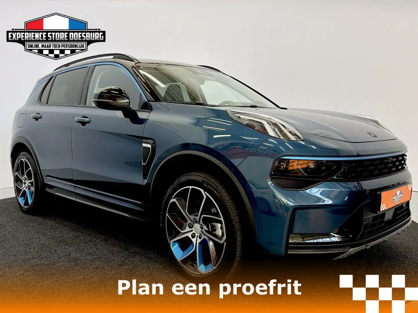 Lynk & Co 01 1.5 MY22 - Perfecte balans tussen kracht, comfort Blauw - 1