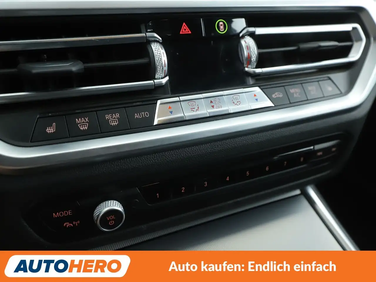 BMW 3 Series 330e M Sport, миниатюра 23