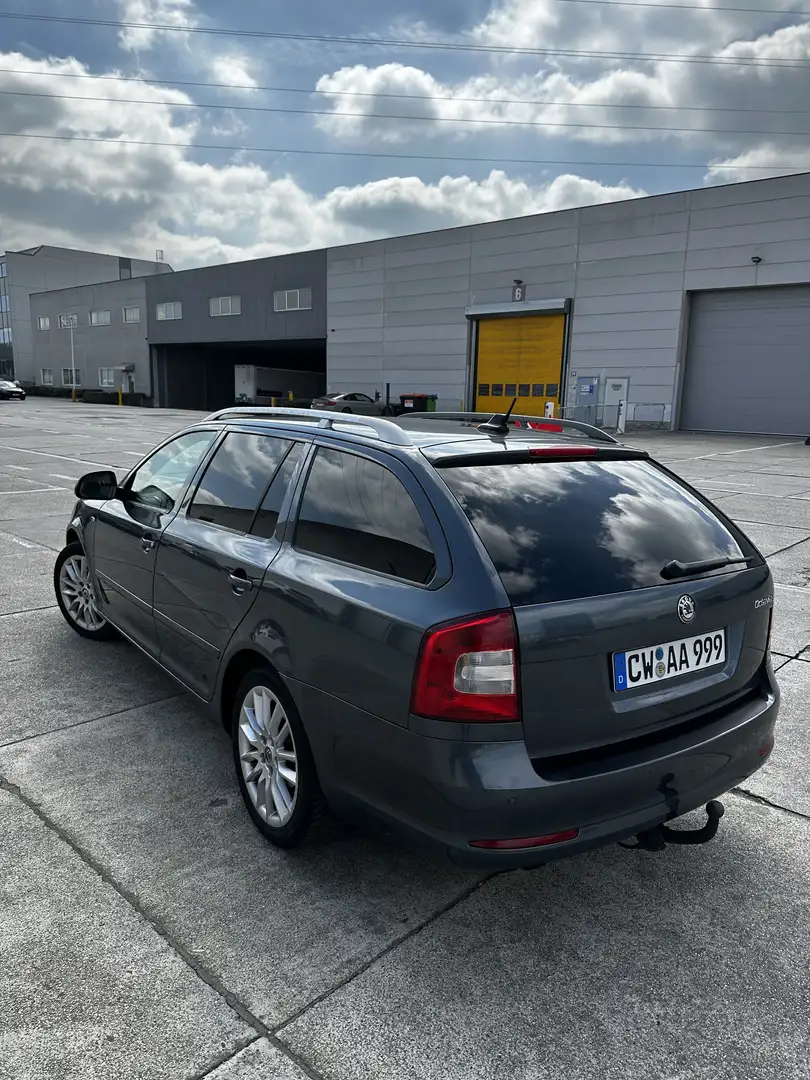 Skoda Octavia Combi 1.8 TSI Laurin & Klement - 2