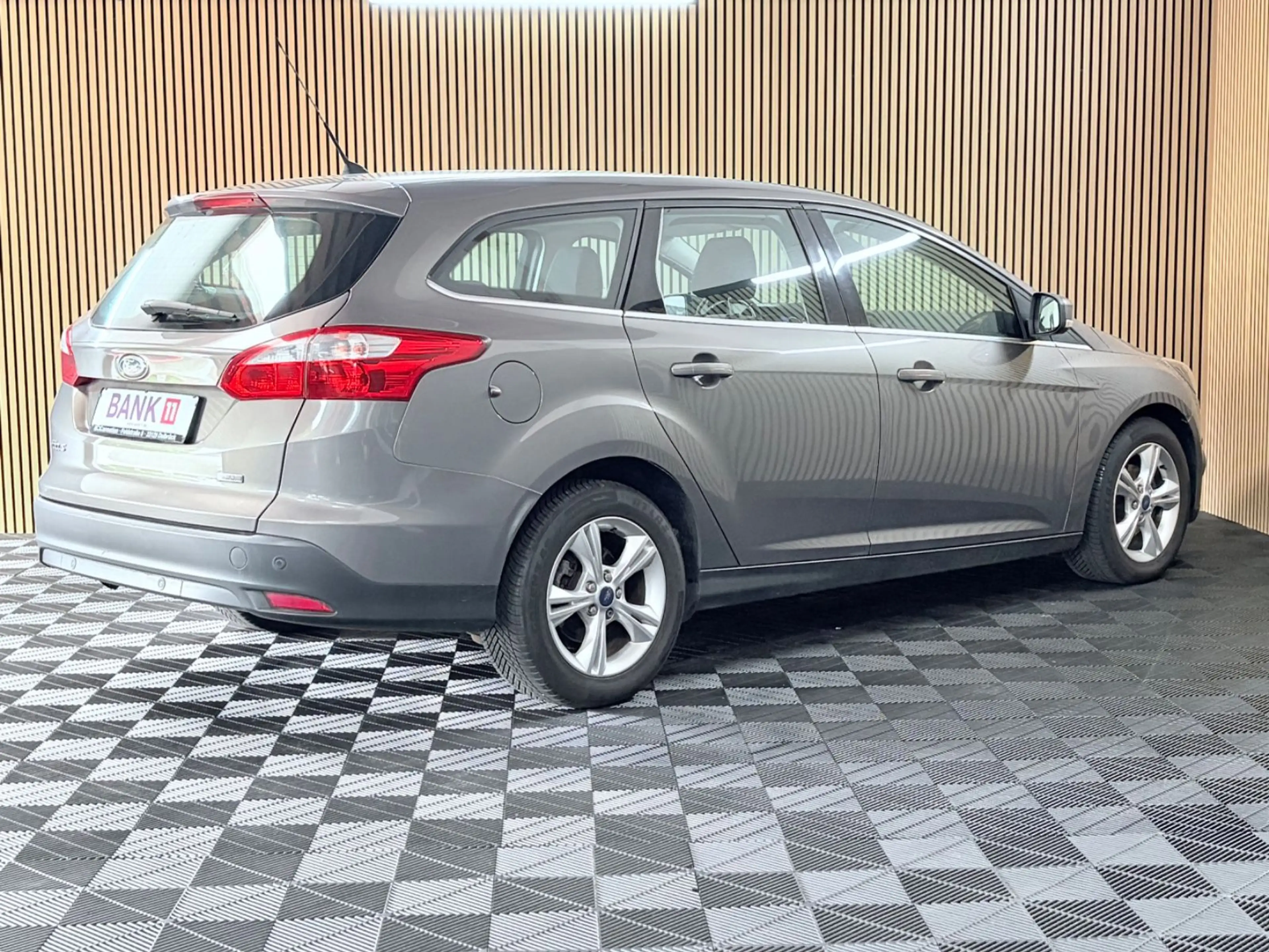 Ford Focus Turnier Champions Edition HU neu/ PDC/ SHZ — photo 10