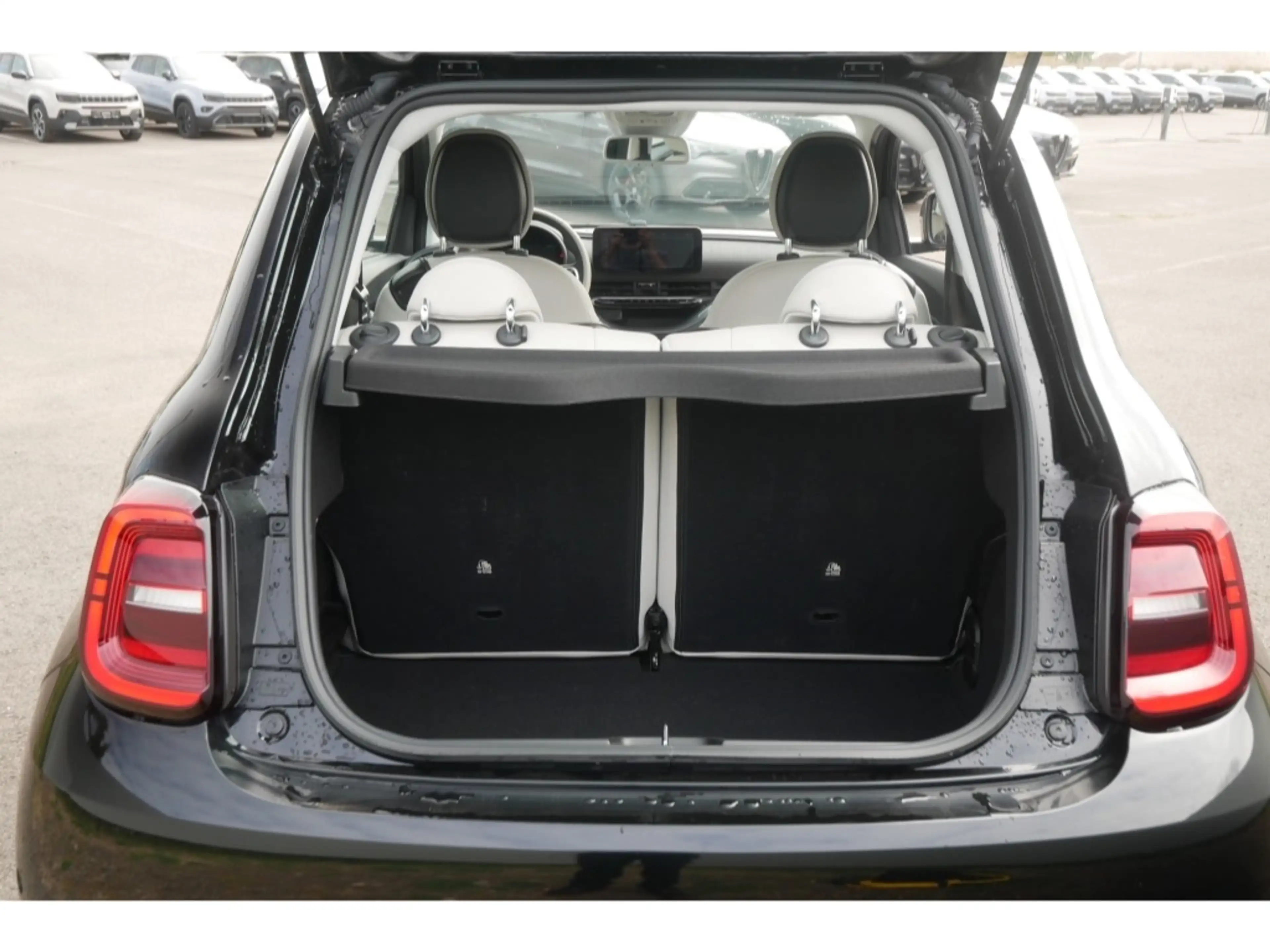 Fiat 500e BY BOCELLI AT 42 Kwh 118PS LED NAVI WINTER — photo 14