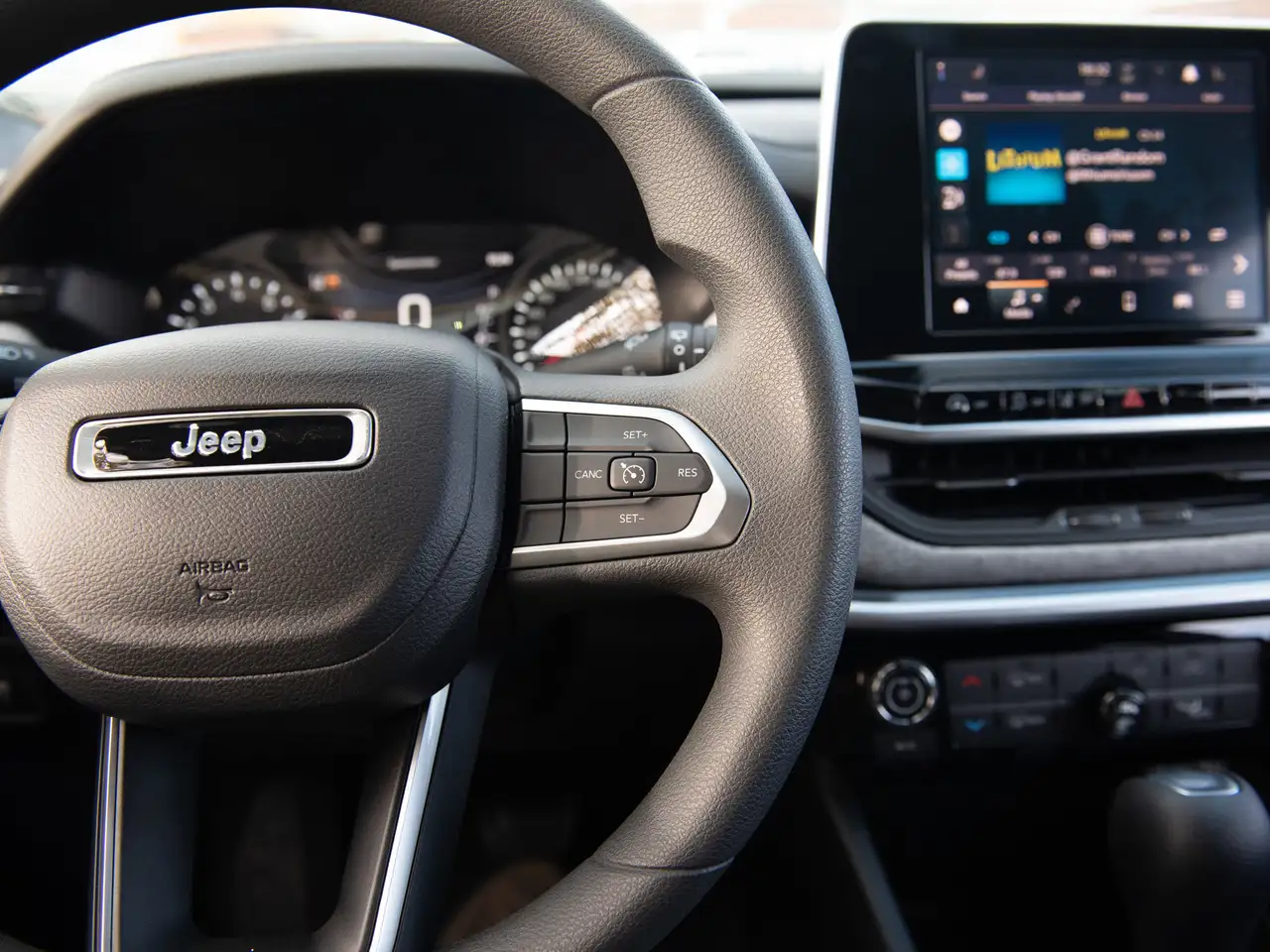 Jeep Compass снимка Jeep Compass
