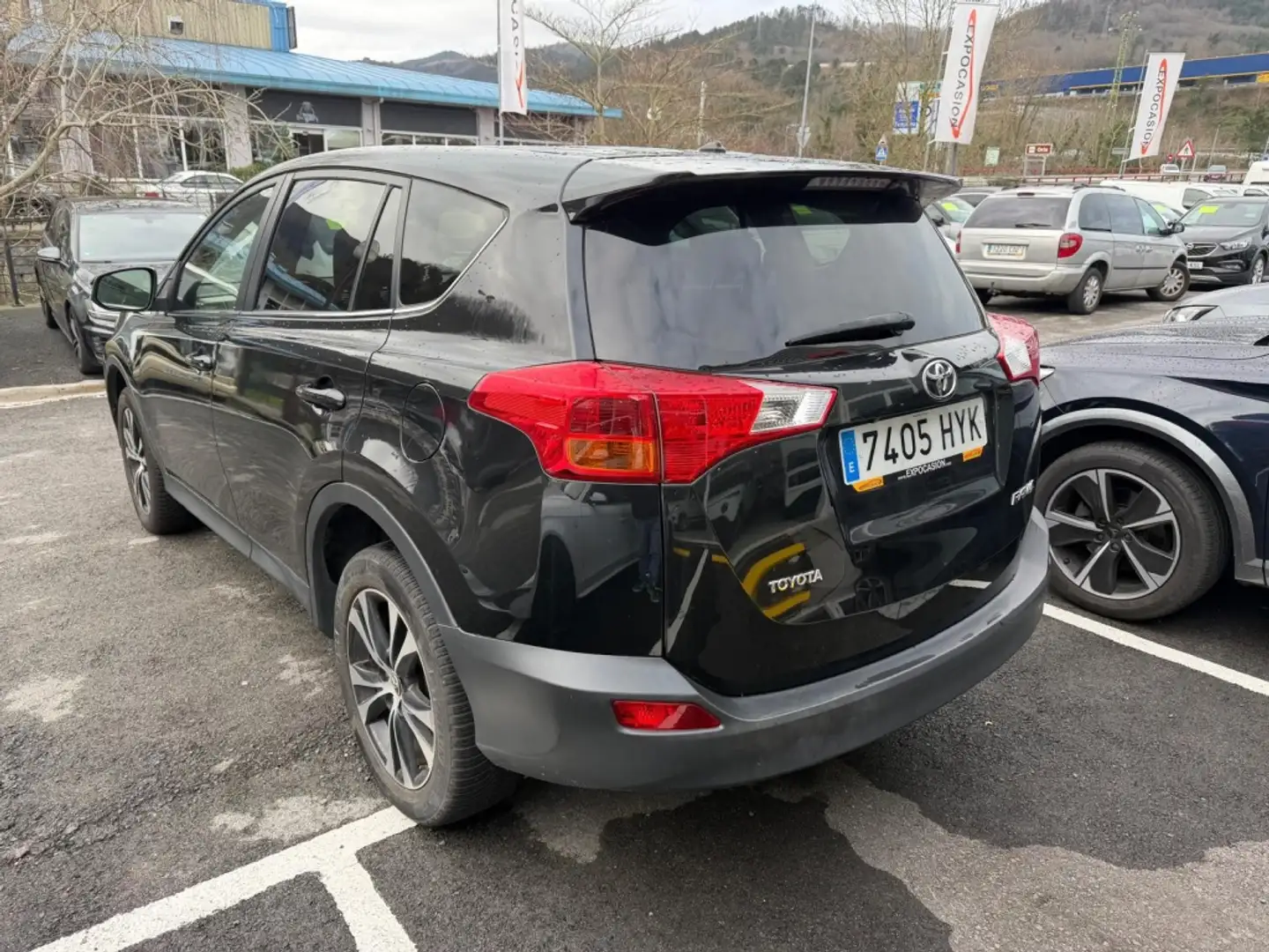 Toyota RAV 4 120D Active AWD Negro - 2