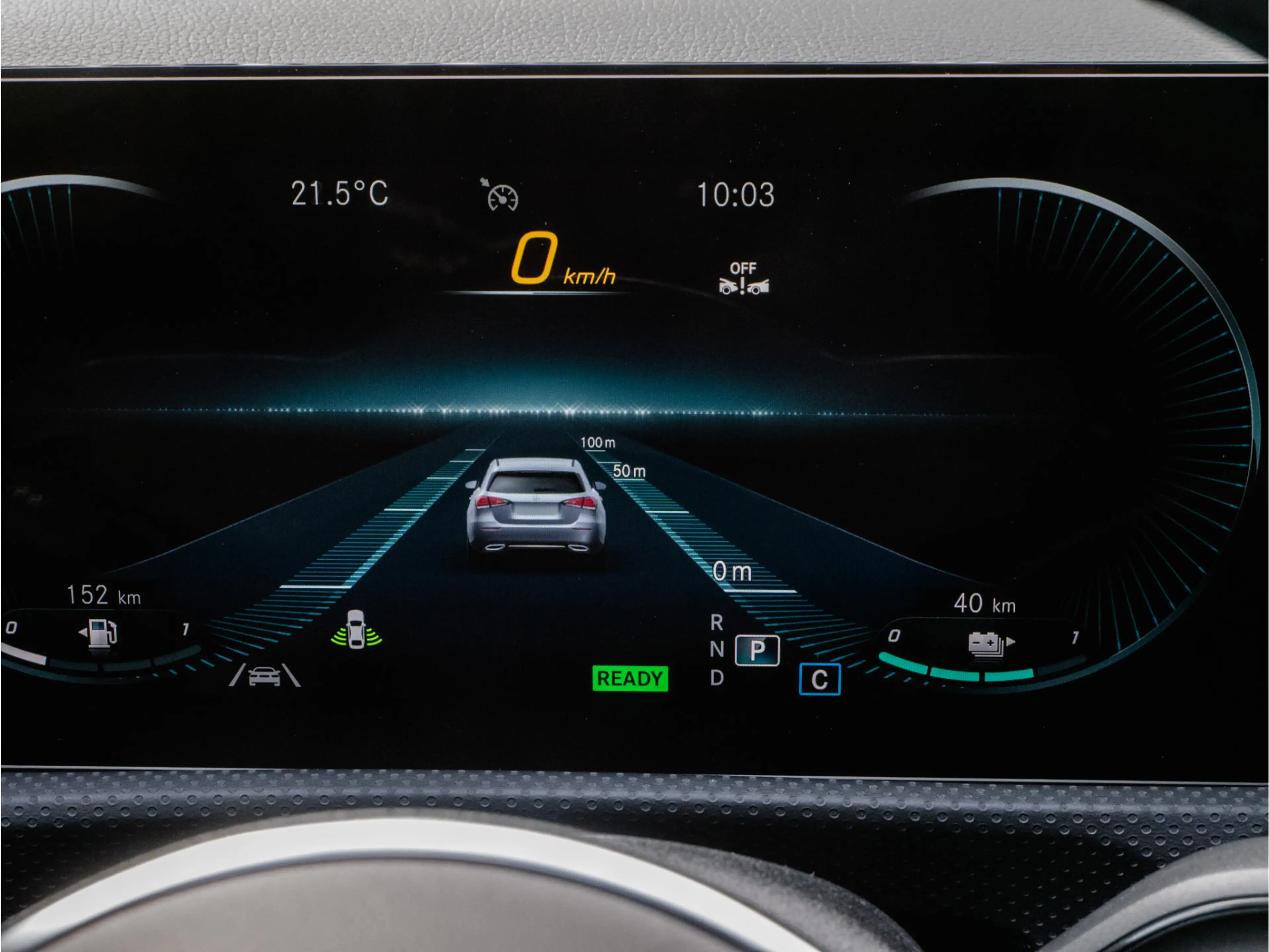 Mercedes-Benz CLA 250 Shooting Brake e Business Solution Luxury Panorama — photo 26