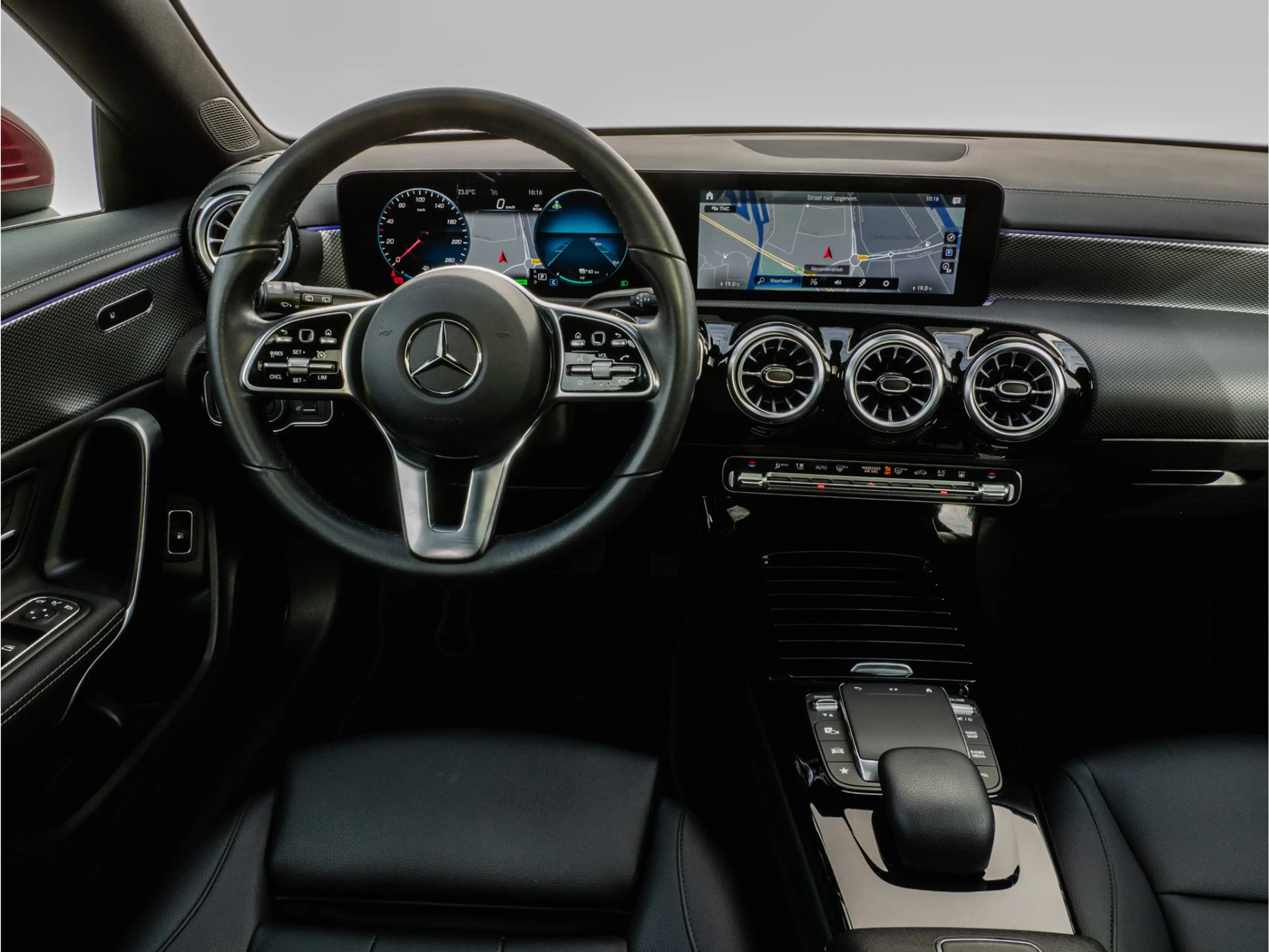 Mercedes-Benz CLA 250 Shooting Brake e Business Solution Luxury Panorama — photo 16