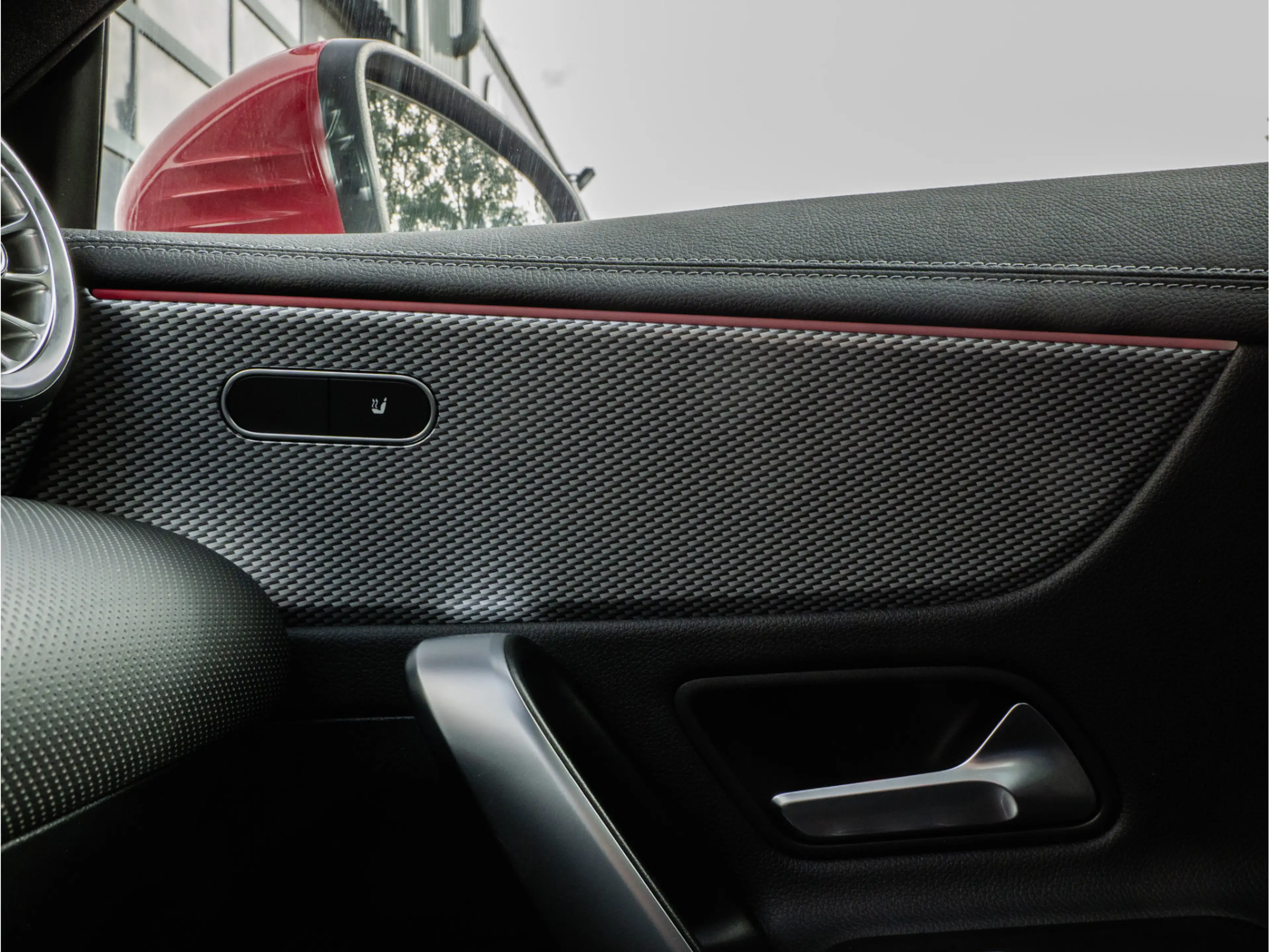 Mercedes-Benz CLA 250 Shooting Brake e Business Solution Luxury Panorama — photo 39