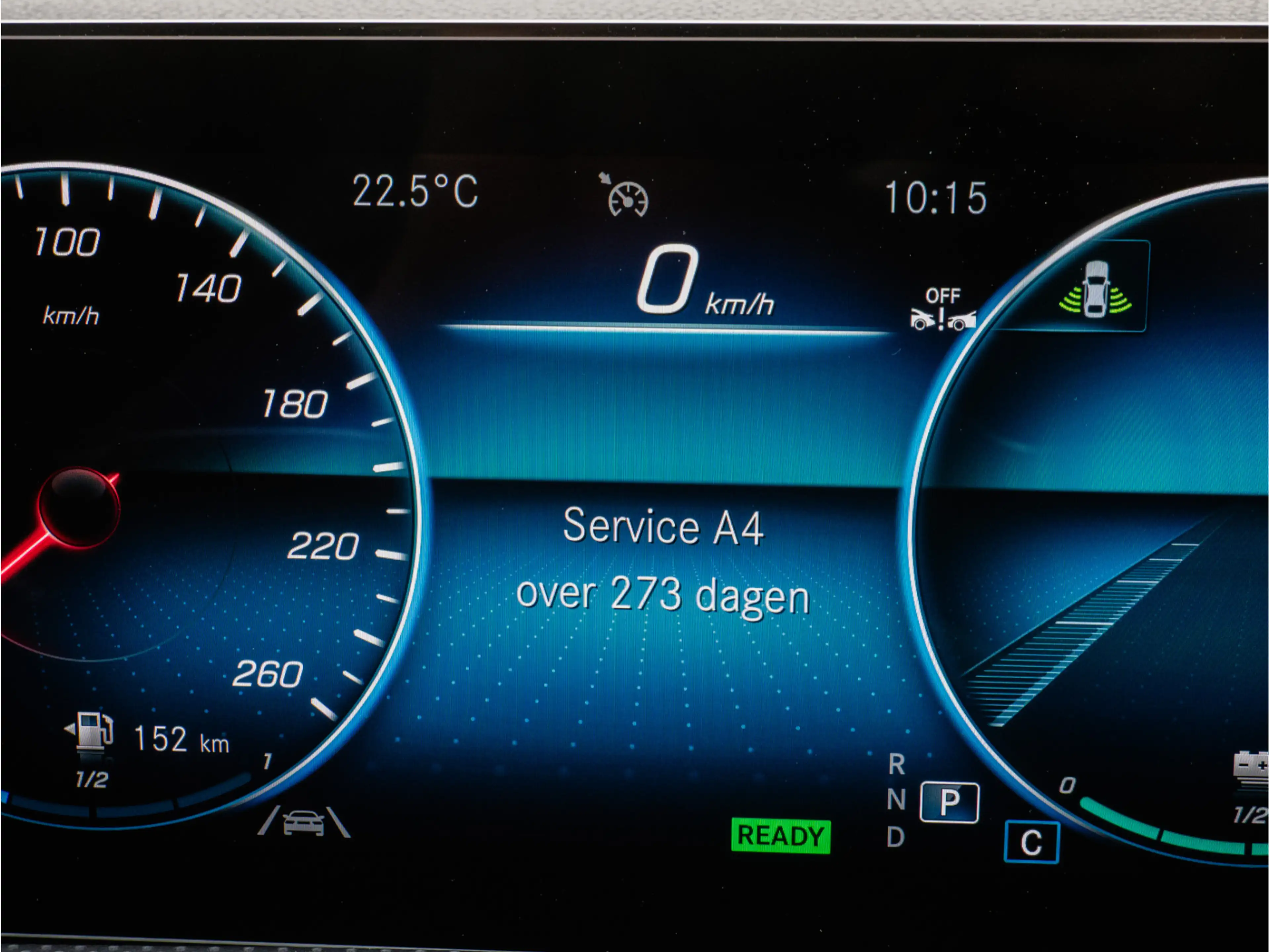 Mercedes-Benz CLA 250 Shooting Brake e Business Solution Luxury Panorama — photo 22
