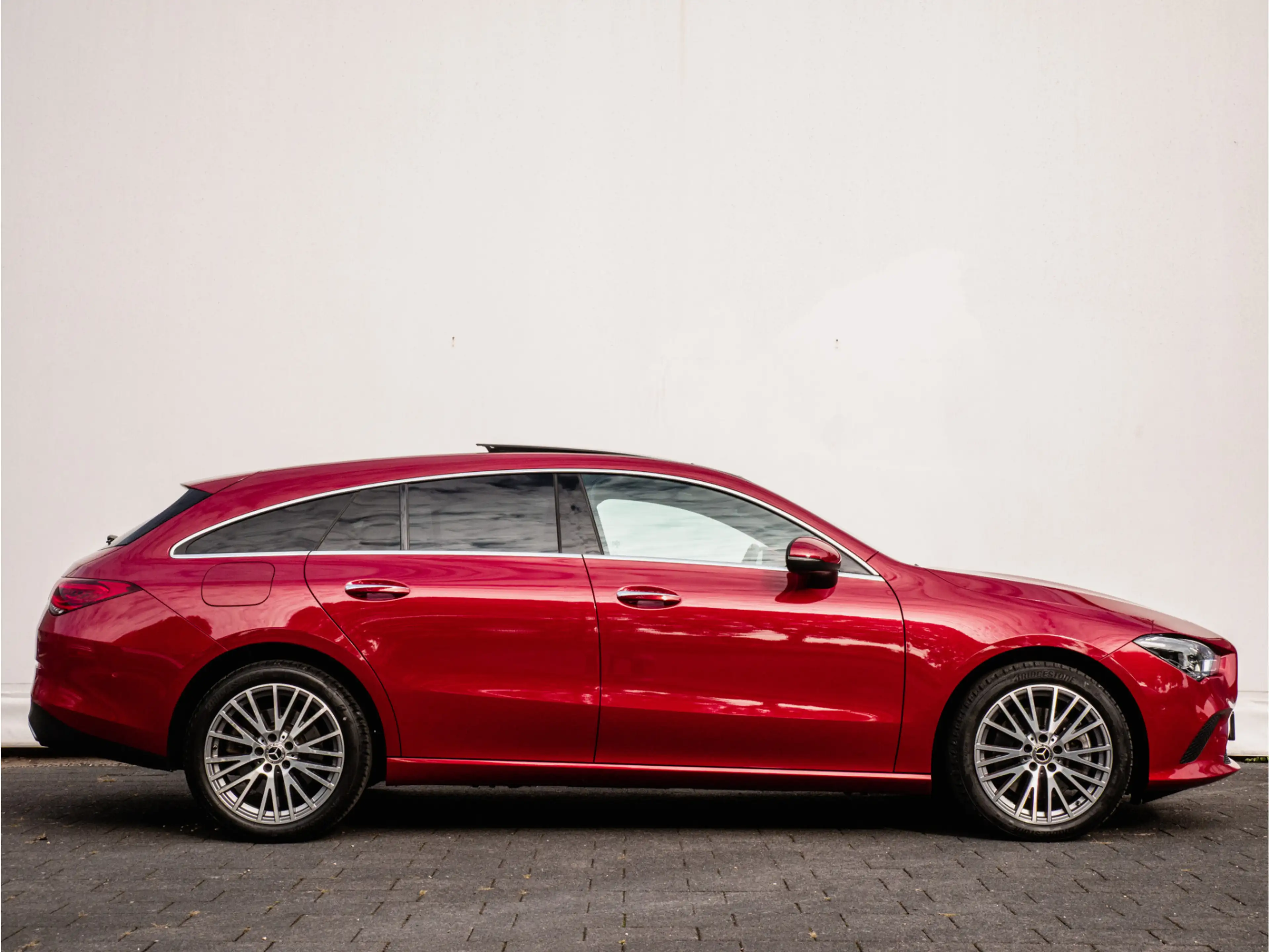 Mercedes-Benz CLA 250 Shooting Brake e Business Solution Luxury Panorama — photo 9