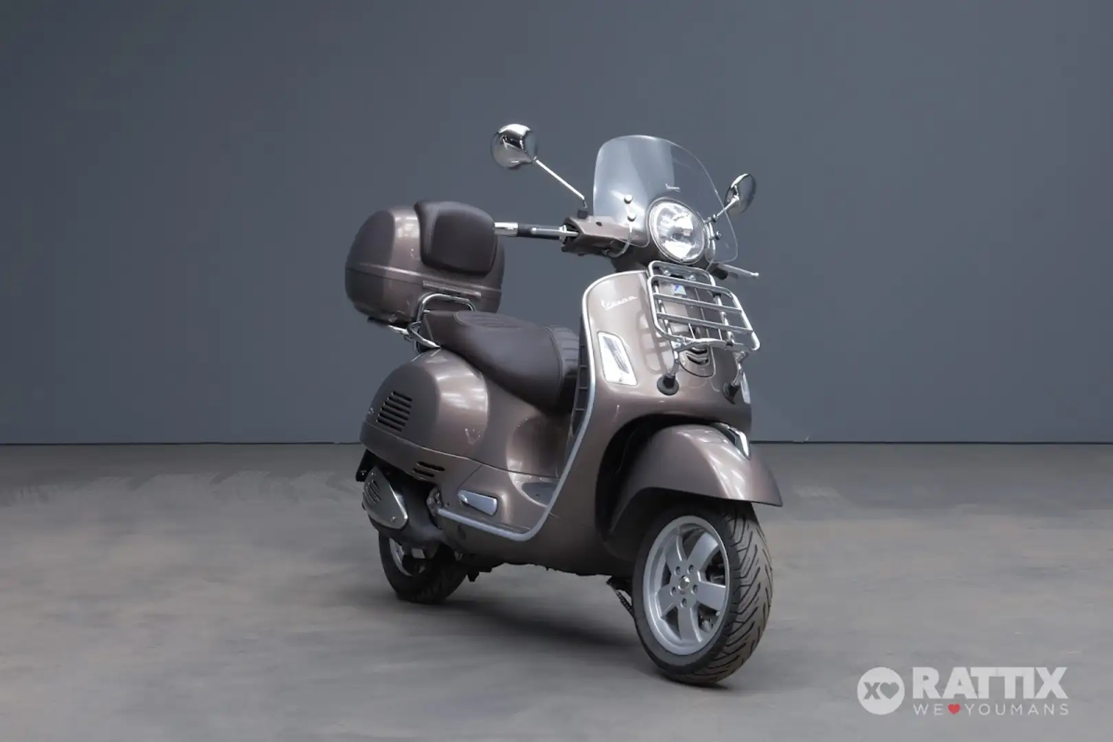 Vespa GTS 300 ie Abs my16 Bruin - 1