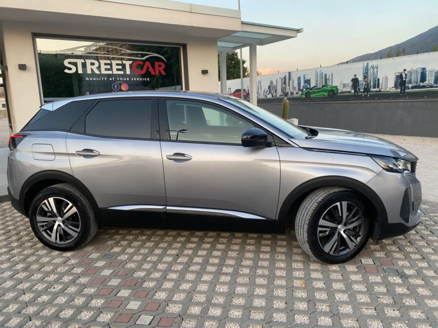 Peugeot 3008 BlueHDi 130 S&S EAT8 Allure Pack Grau - 2