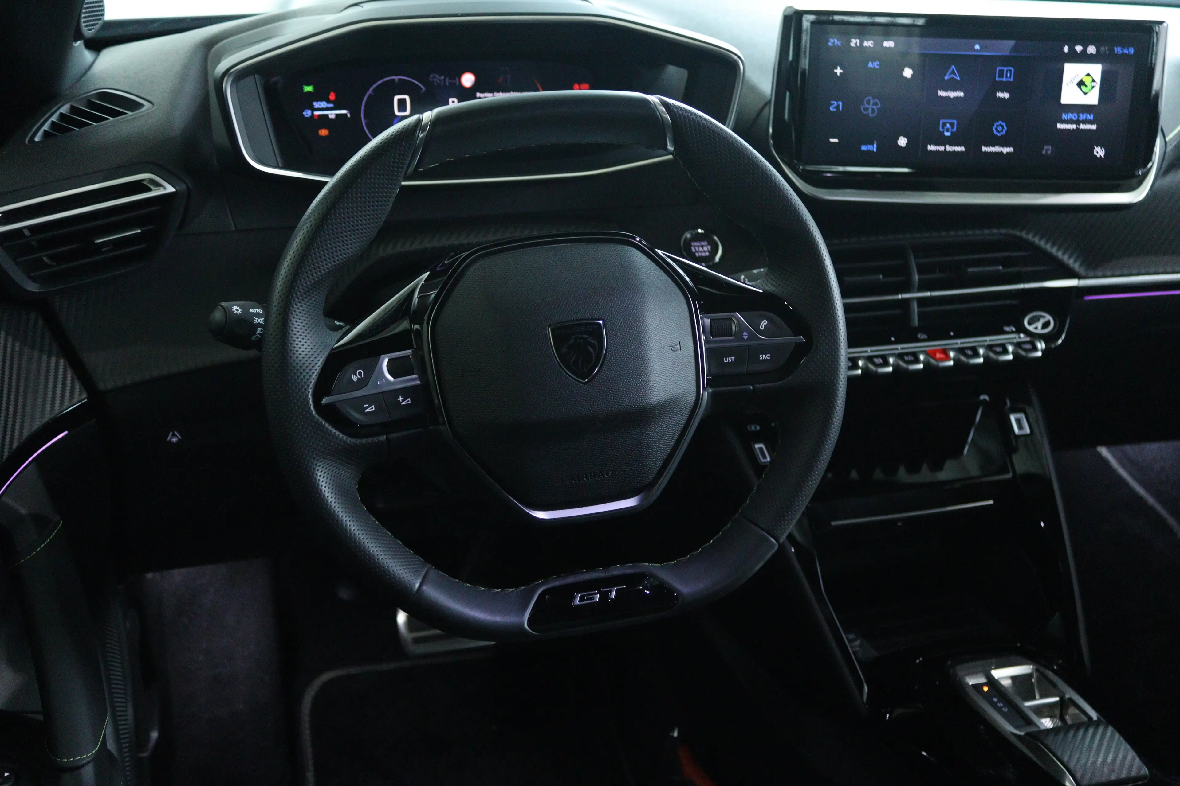 Peugeot 2008 1.2 Hybrid 145 GT | Adapt. Cruise | 360 Camera | K — photo 33