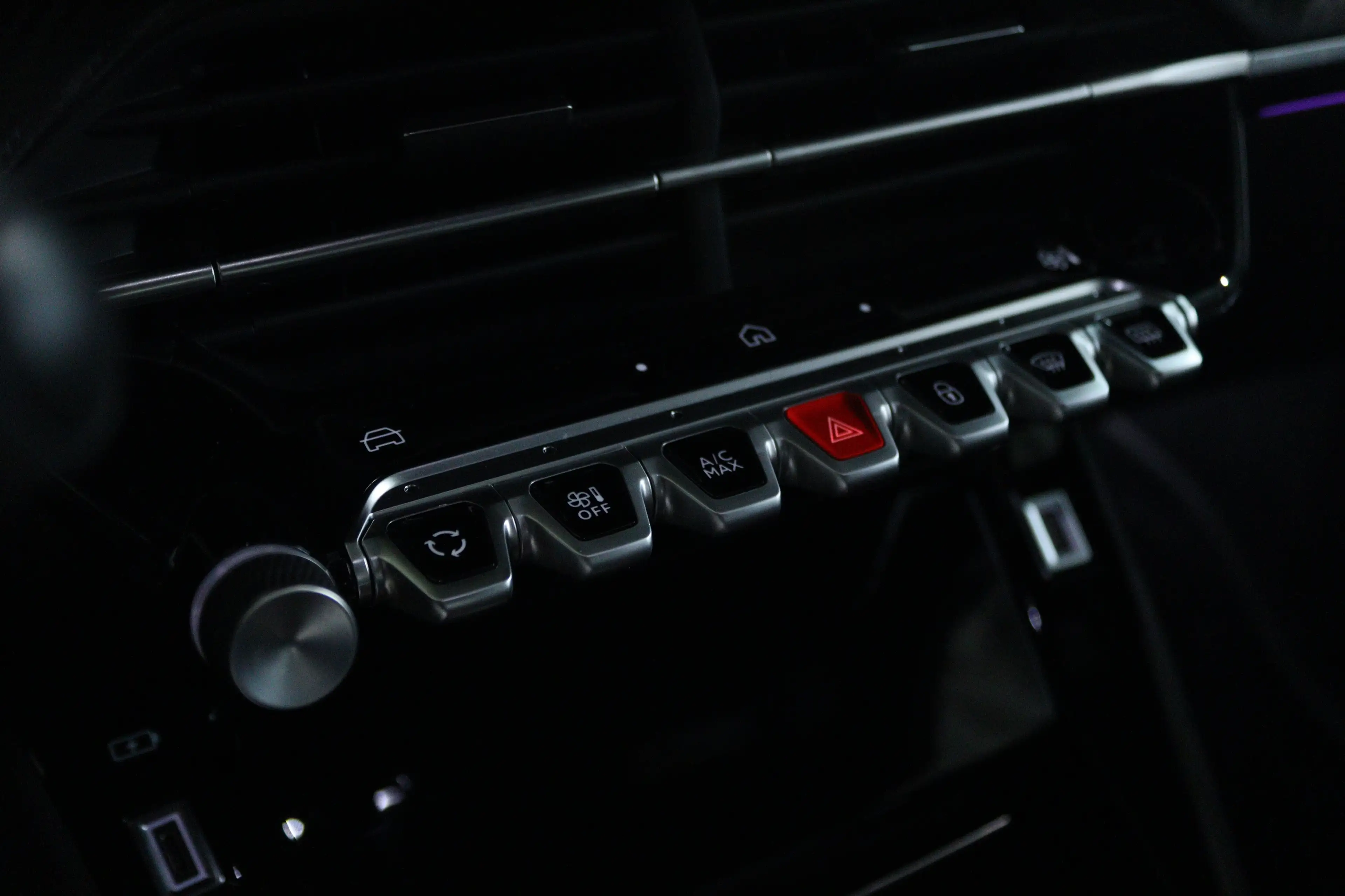 Peugeot 2008 1.2 Hybrid 145 GT | Adapt. Cruise | 360 Camera | K — photo 26