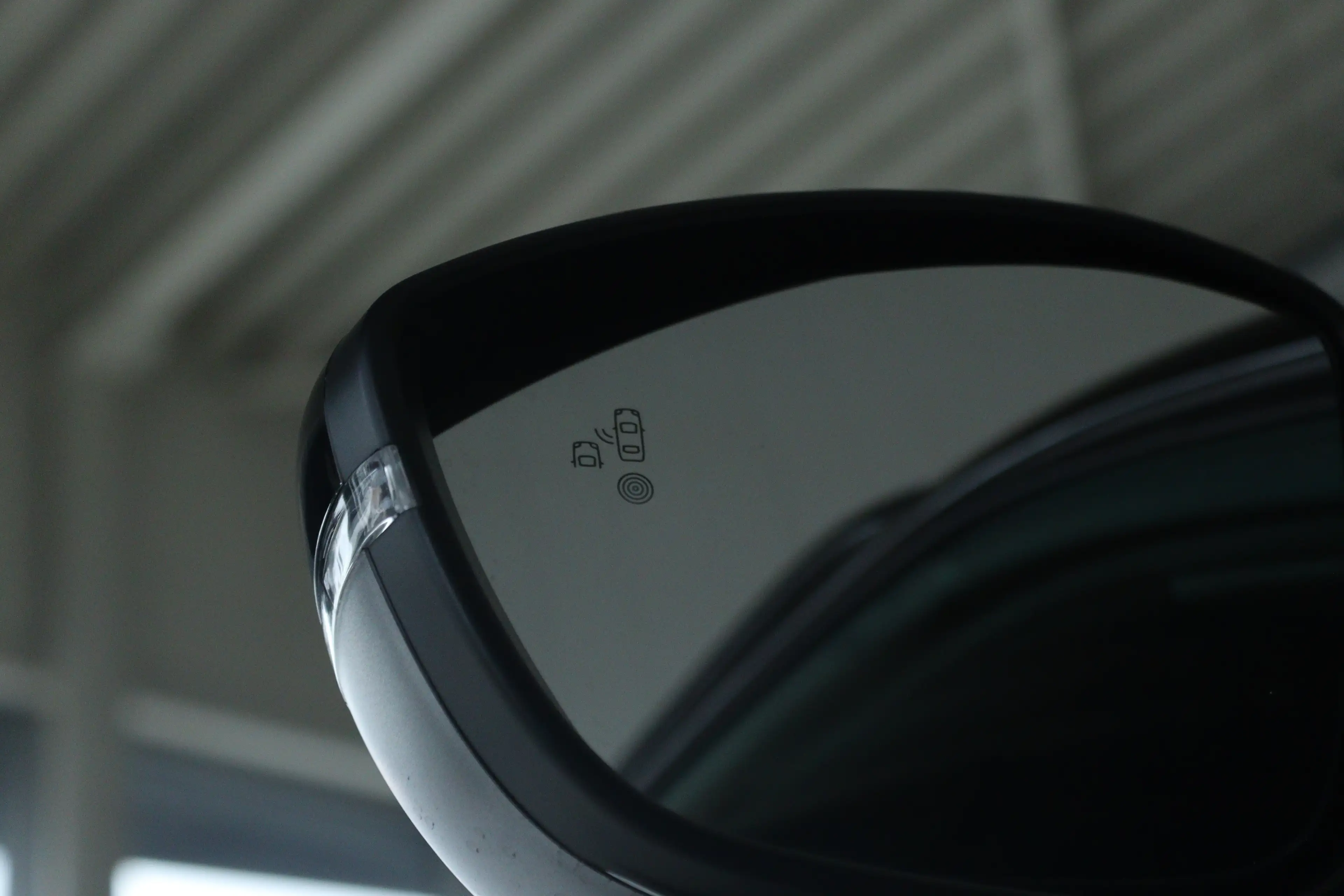 Peugeot 2008 1.2 Hybrid 145 GT | Adapt. Cruise | 360 Camera | K — photo 12