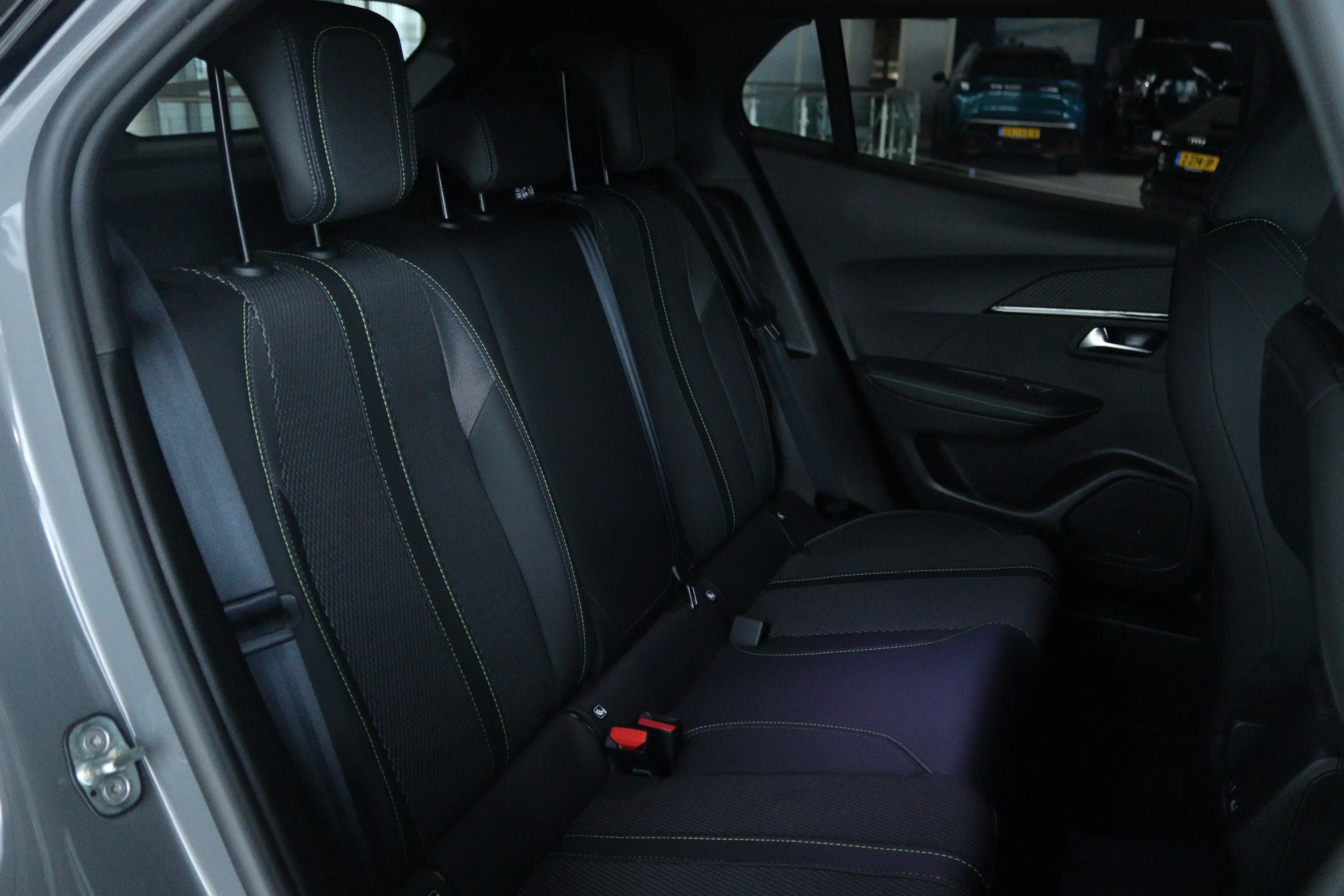 Peugeot 2008 1.2 Hybrid 145 GT | Adapt. Cruise | 360 Camera | K — photo 20