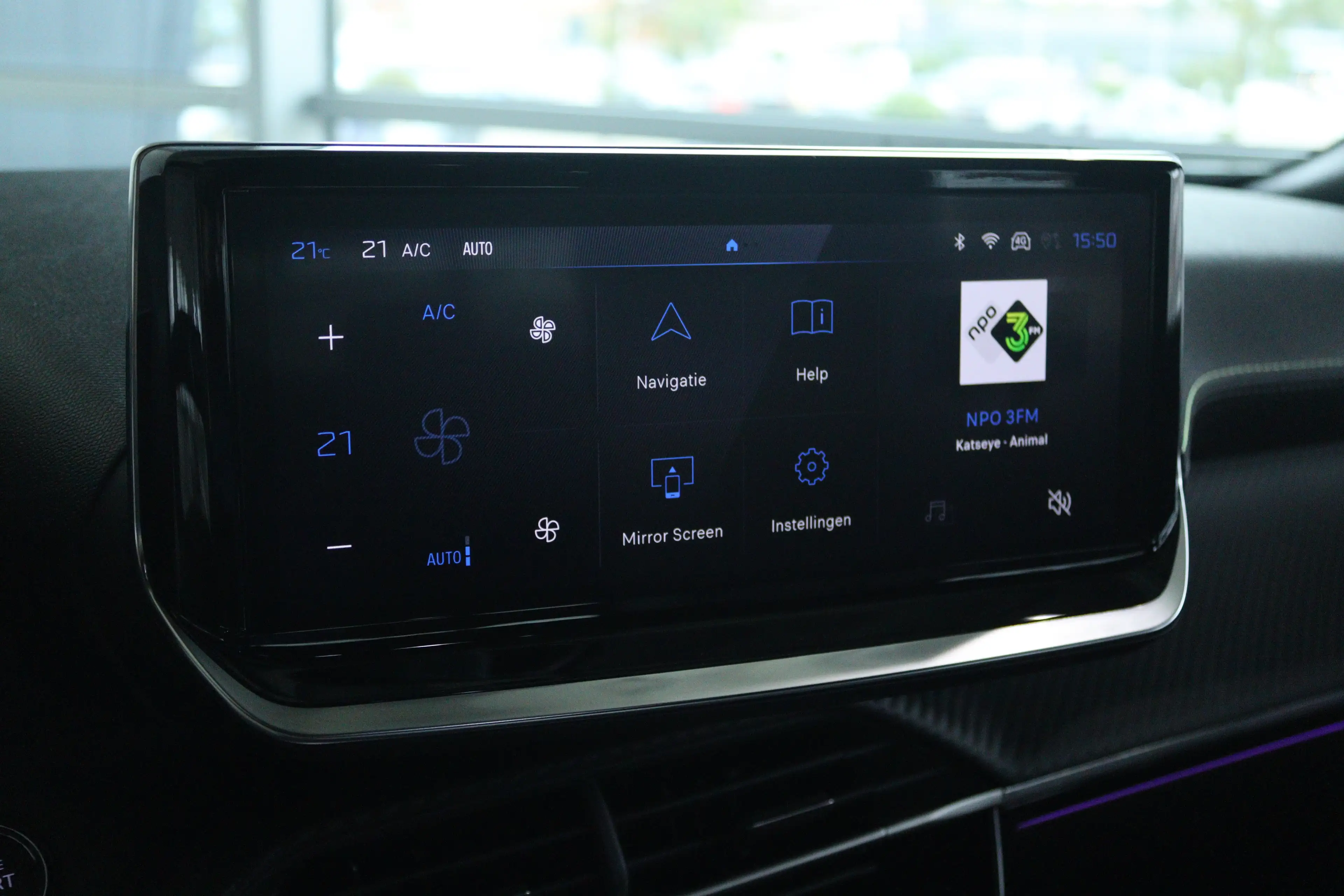 Peugeot 2008 1.2 Hybrid 145 GT | Adapt. Cruise | 360 Camera | K — photo 27