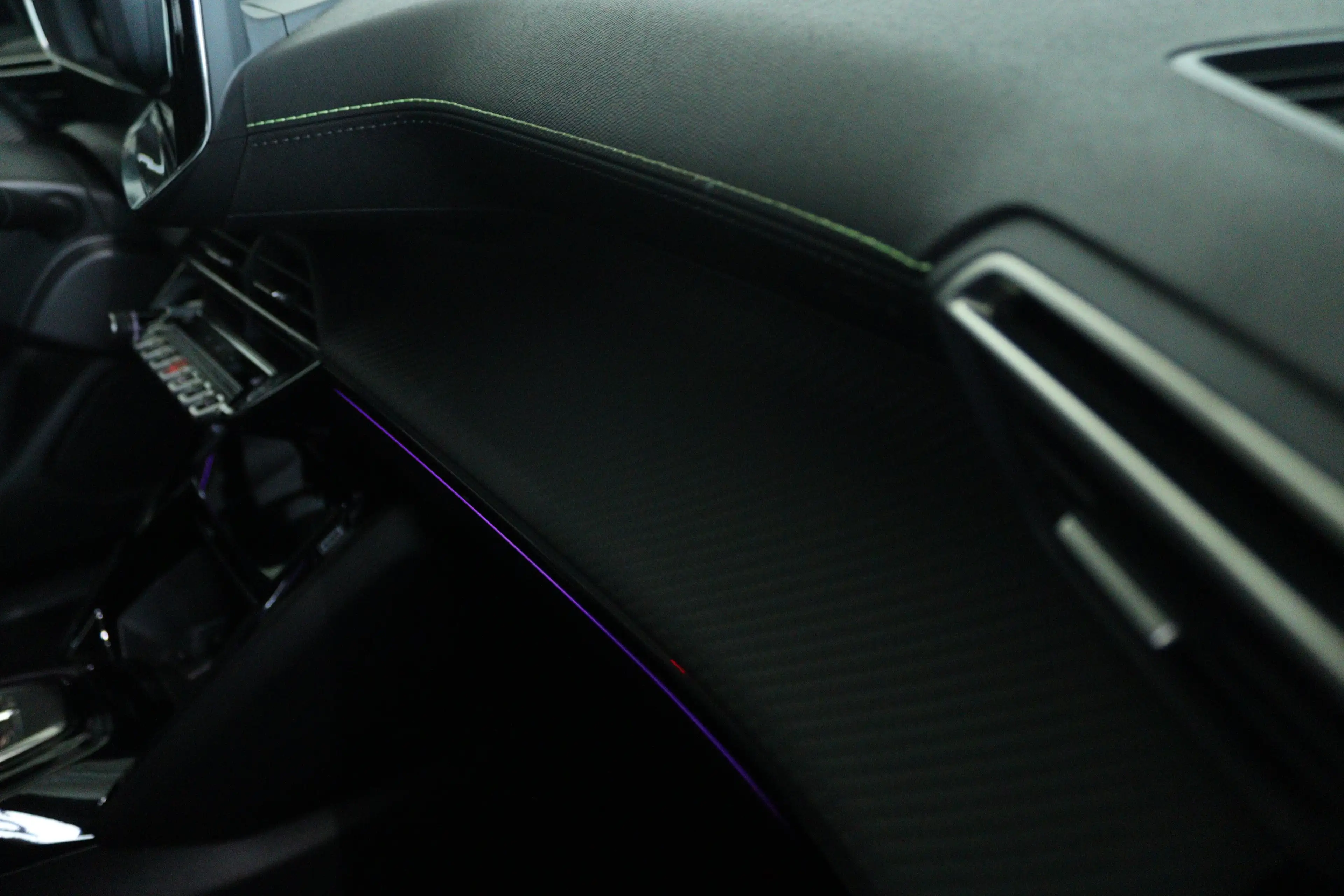 Peugeot 2008 1.2 Hybrid 145 GT | Adapt. Cruise | 360 Camera | K — photo 22