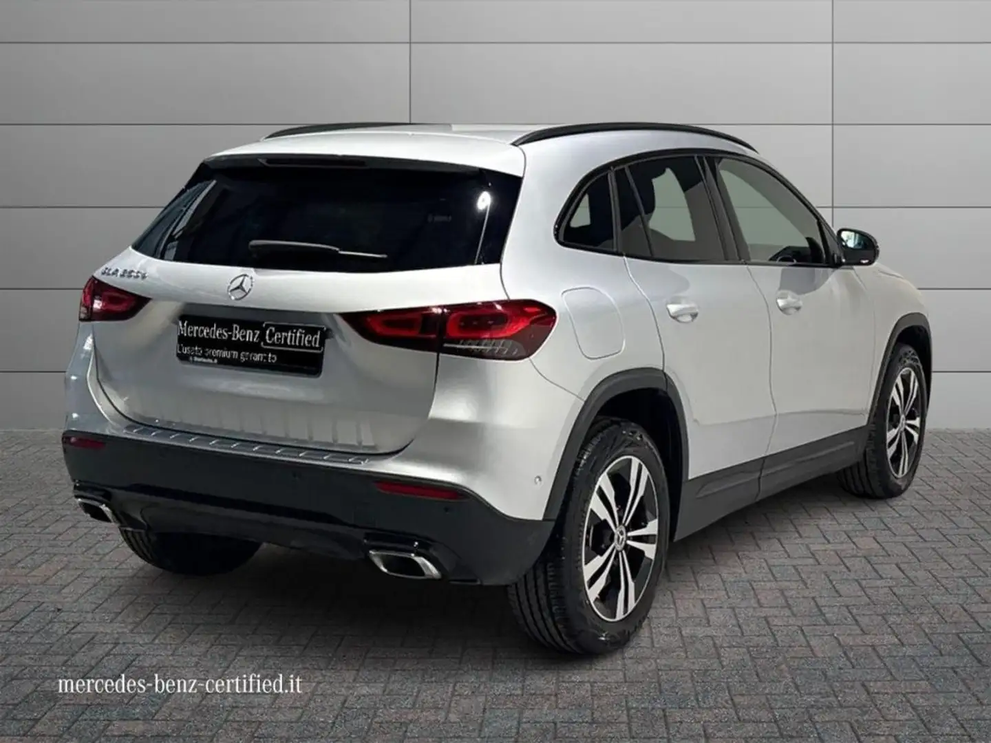 Mercedes-Benz GLA 250 e hybrid EQ Sport Plus Argento - 2