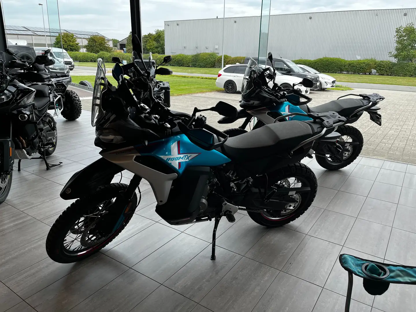 CFMOTO 800 MT X // SUMMERDEAL: €2.000 KORTING! INCL. 5j GAR. Blauw - 2