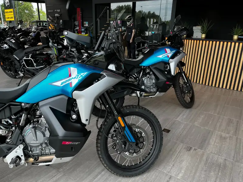 CFMOTO 800 MT - foto 5