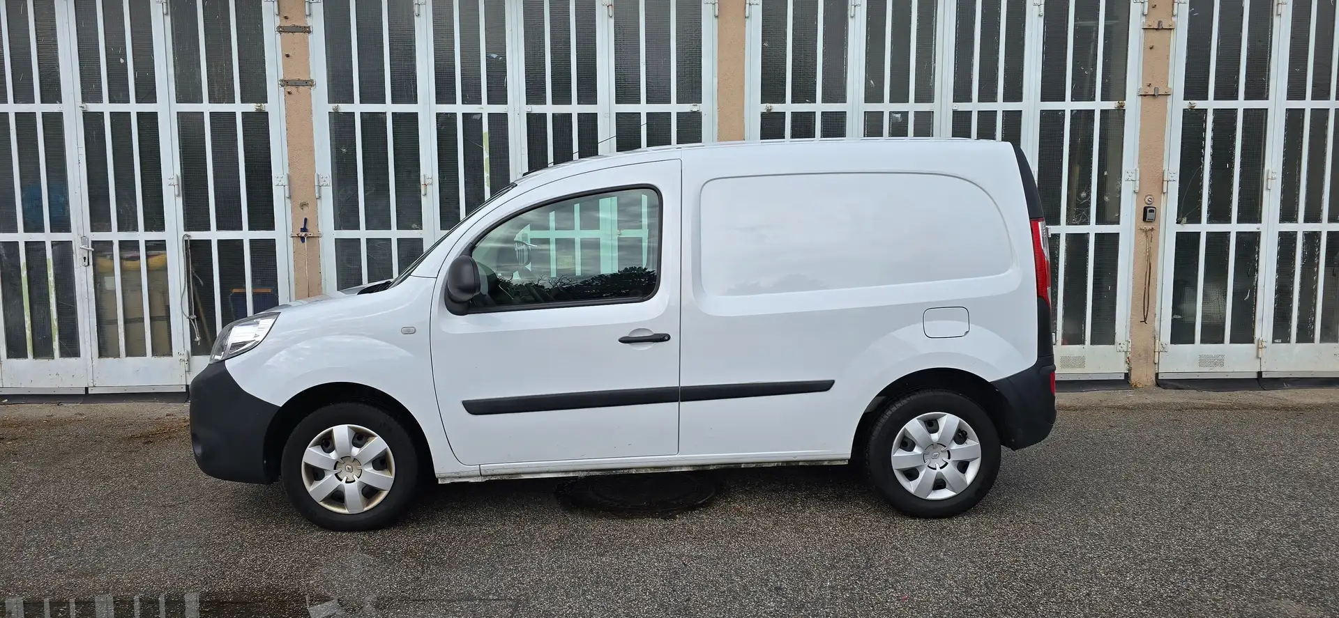 Renault Kangoo Express dCi 80 L1*Sofort Kredit*Top Zustand*LKW/N1 Weiß - 2