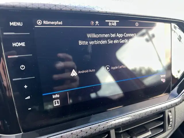 Volkswagen T-Cross view 23