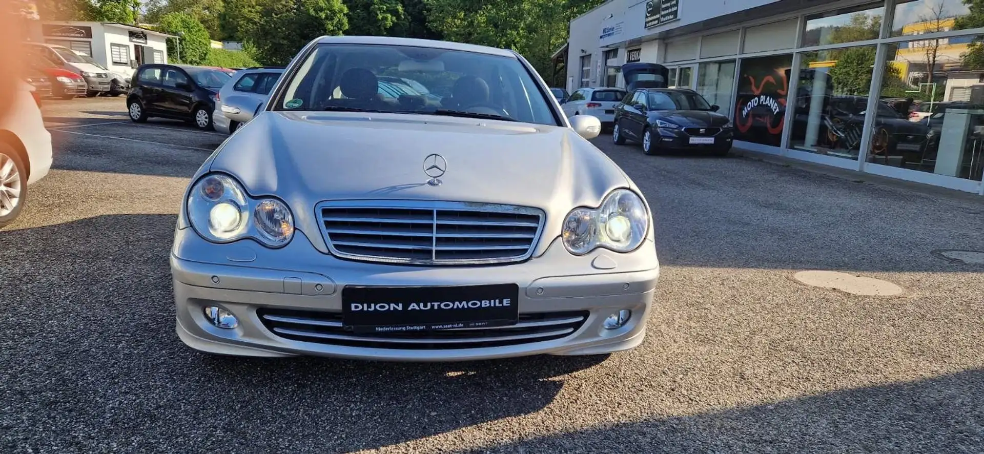 Mercedes-Benz C 180 C -Klasse Lim. C 180 Kompressor Plateado - 1