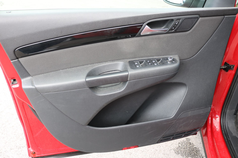 SEAT Alhambra Style 2,0 TDI CR DPF — photo 15