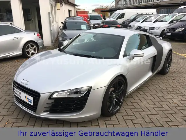 Audi R8 4.2 FSI COUPE R-TRONIC