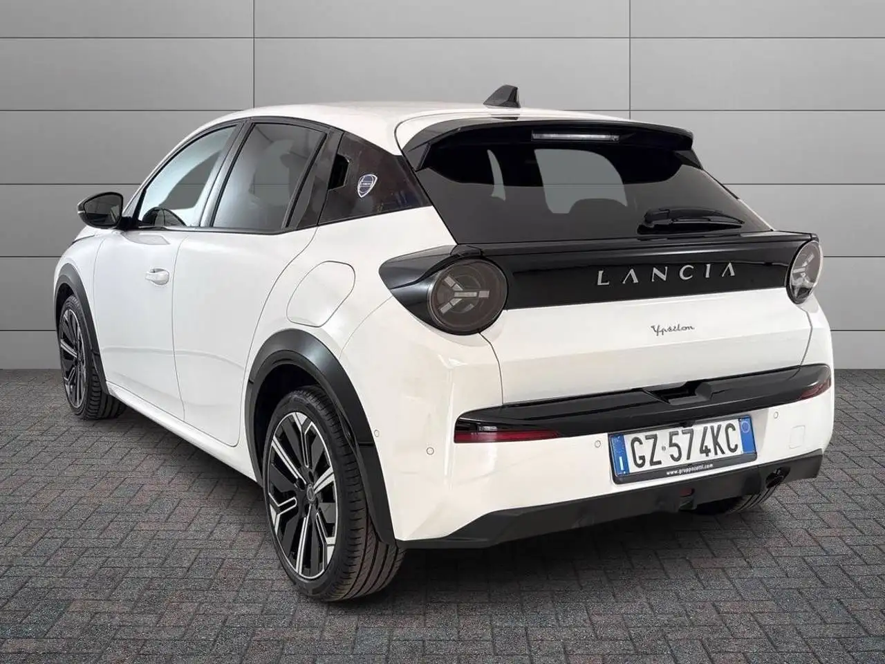 Lancia Ypsilon 2025