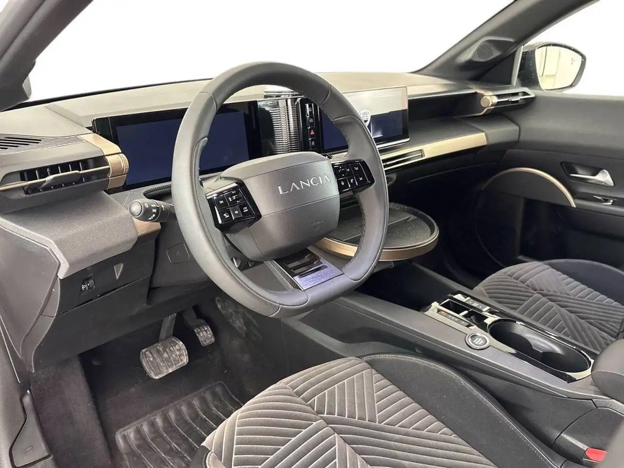 Lancia Ypsilon 2025 — фото 9