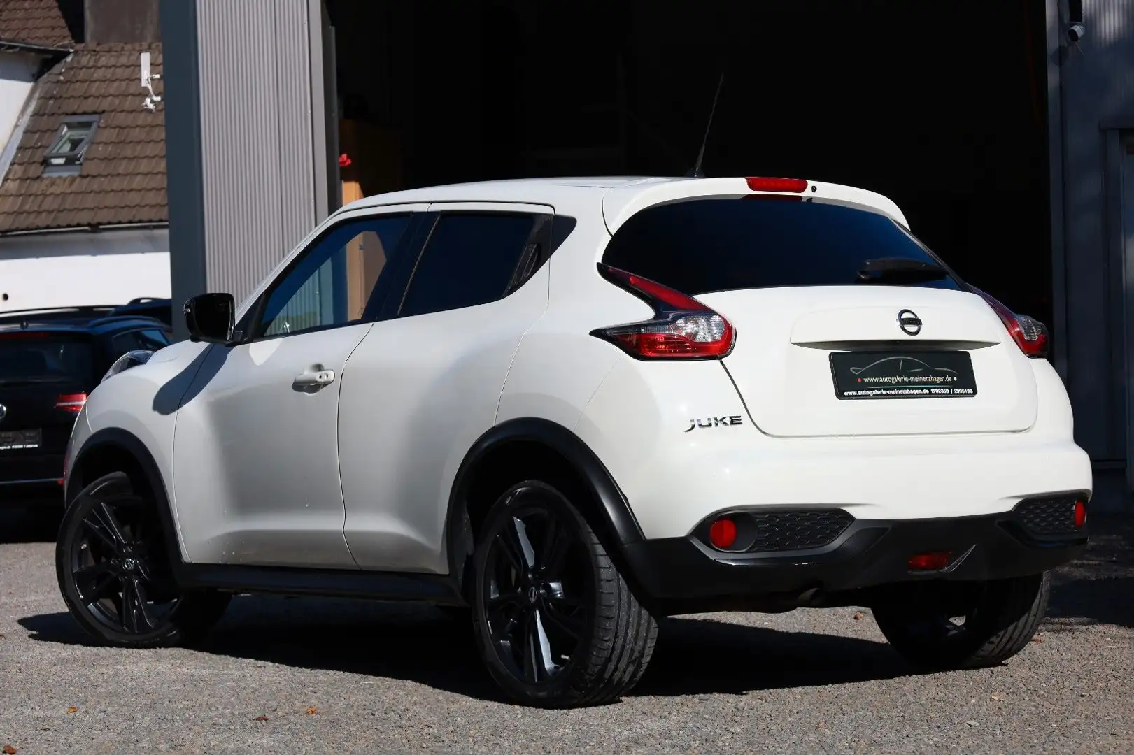 Nissan Juke 1.2 Tekna/NAVI/2 HAND/TOTW./360°/DAB/KLIMA/ Weiß - 2