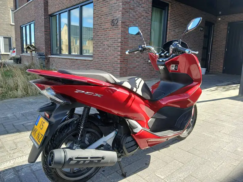 Honda PCX 125 - foto 2