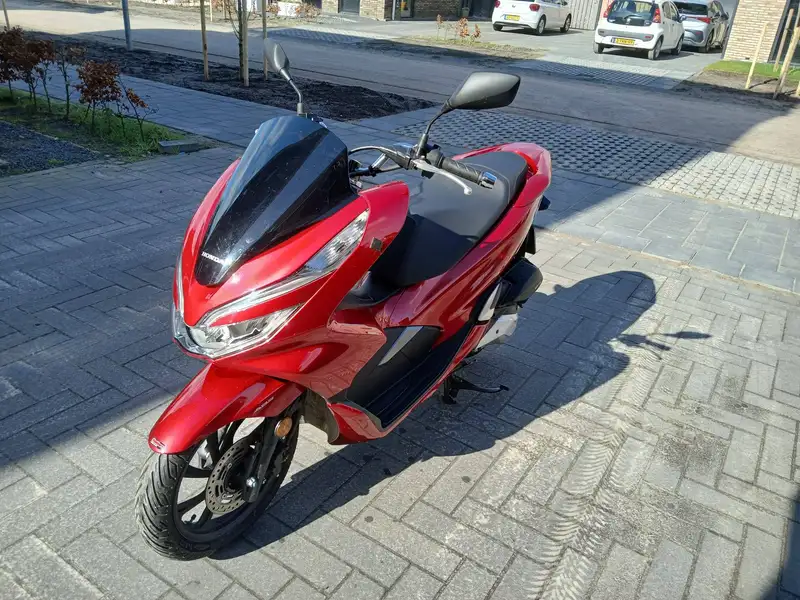 Honda PCX 125 - foto 4
