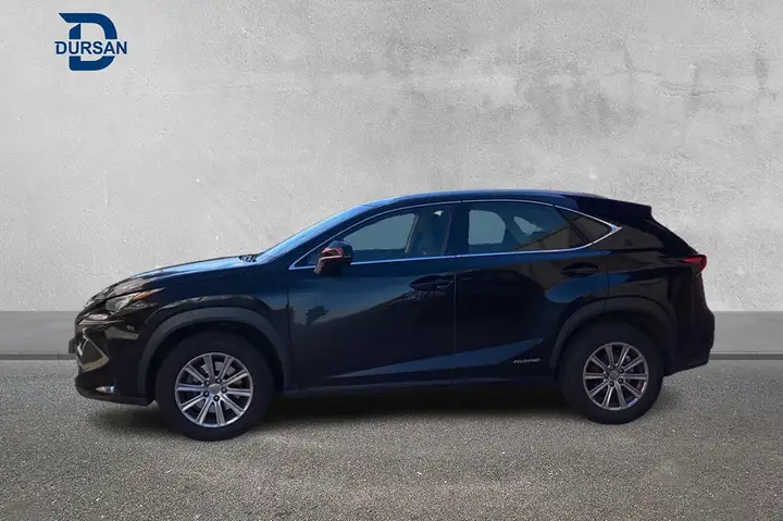 Lexus NX 2017, foto 16