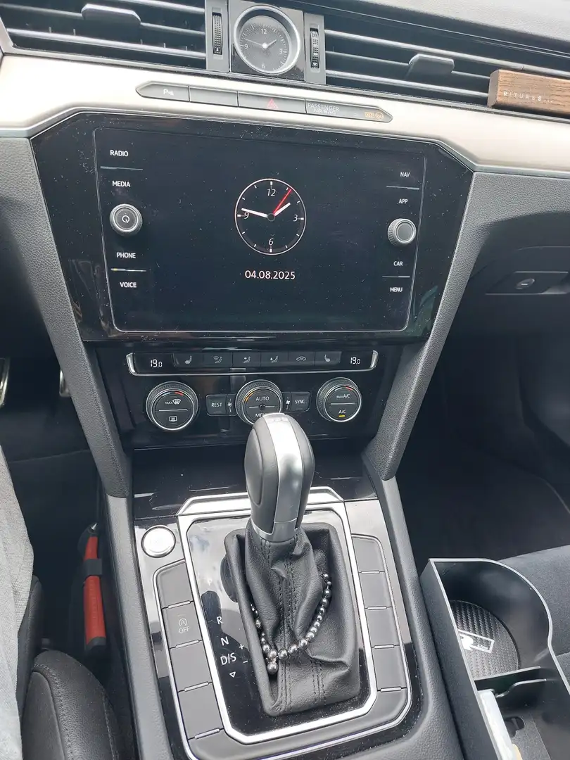 Volkswagen Passat 1.6 TDI HL Bns R Blauw - 2