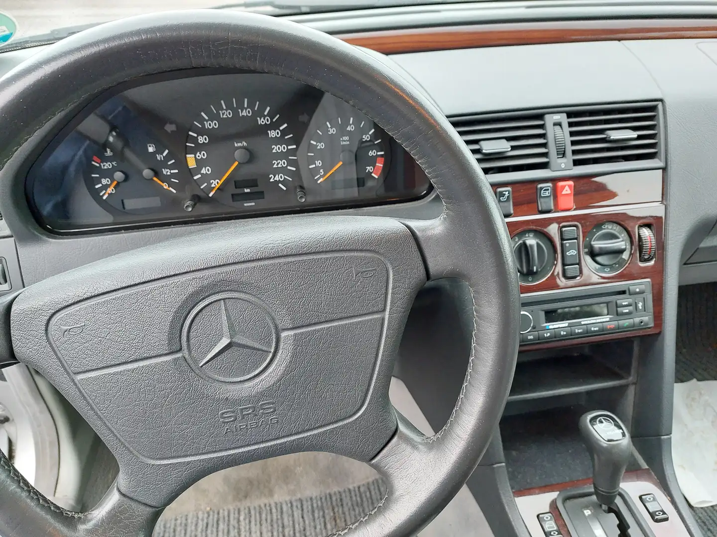 Mercedes-Benz C 200 C-Klasse Elegance Silber - 2
