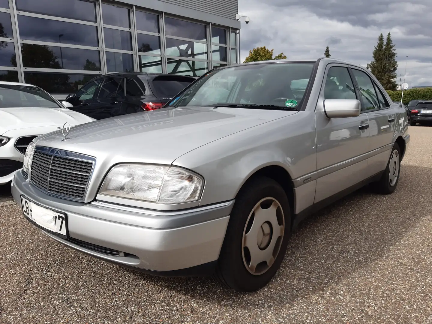 Mercedes-Benz C 200 C-Klasse Elegance Silber - 1