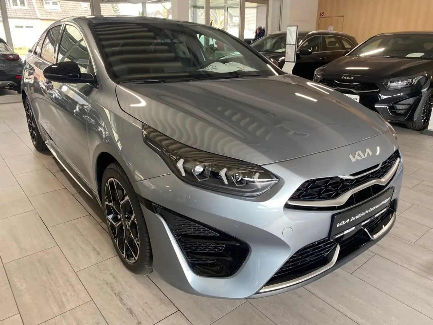 Kia ProCeed / pro_cee'd 1.5 T-GDI DCT7 OPF GT LINE - 1