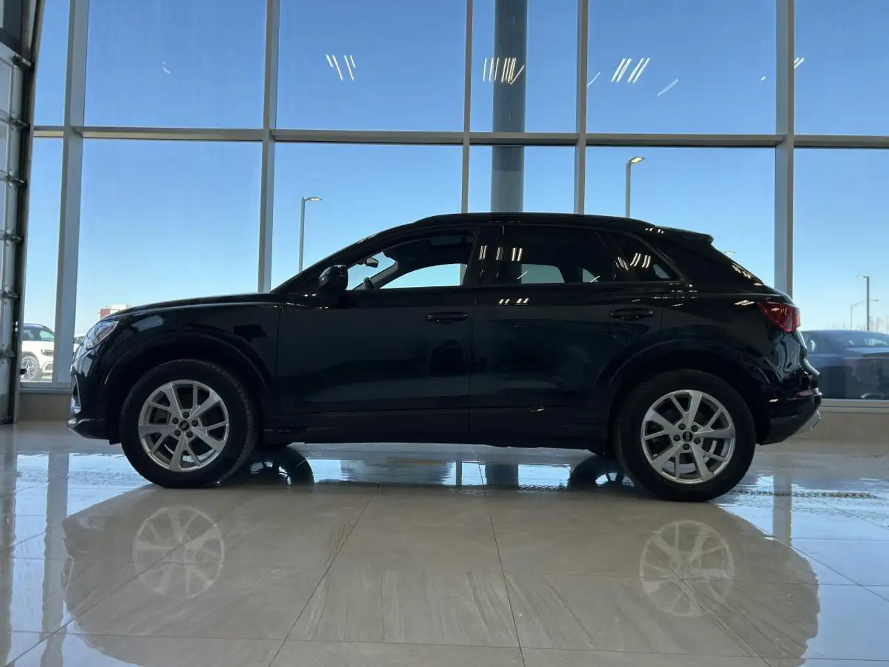 Audi Q3 снимка Audi Q3