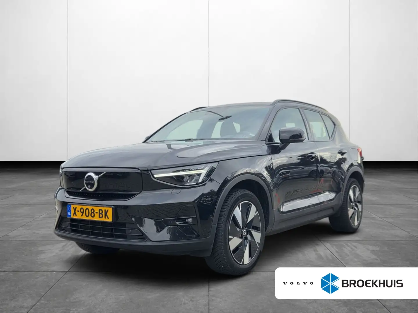 Volvo XC40 Single Motor Extended Range Ultimate 82 kWh | Pano
