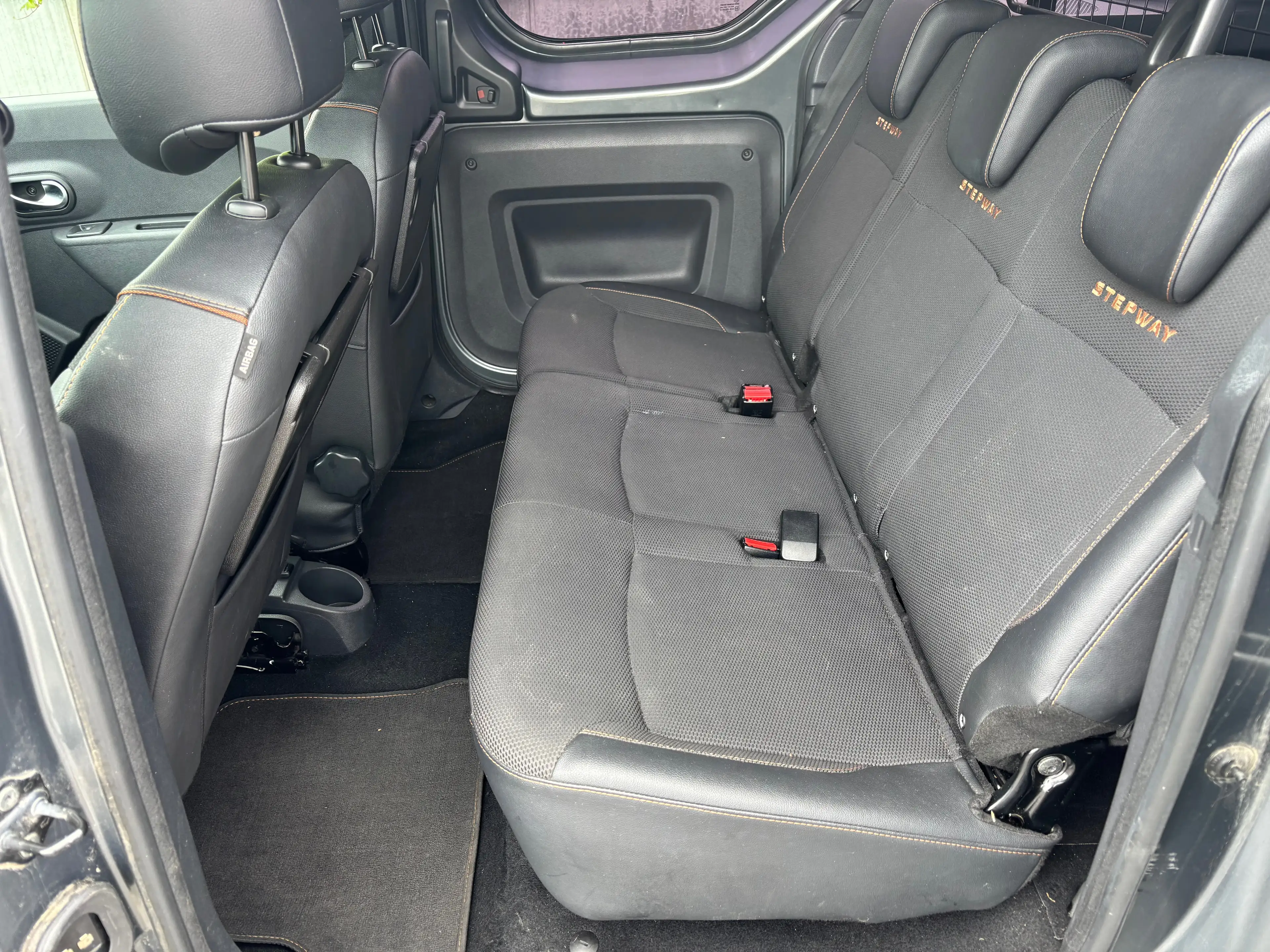Dacia Dokker Dokker Stepway 1.2 TCe — photo 8
