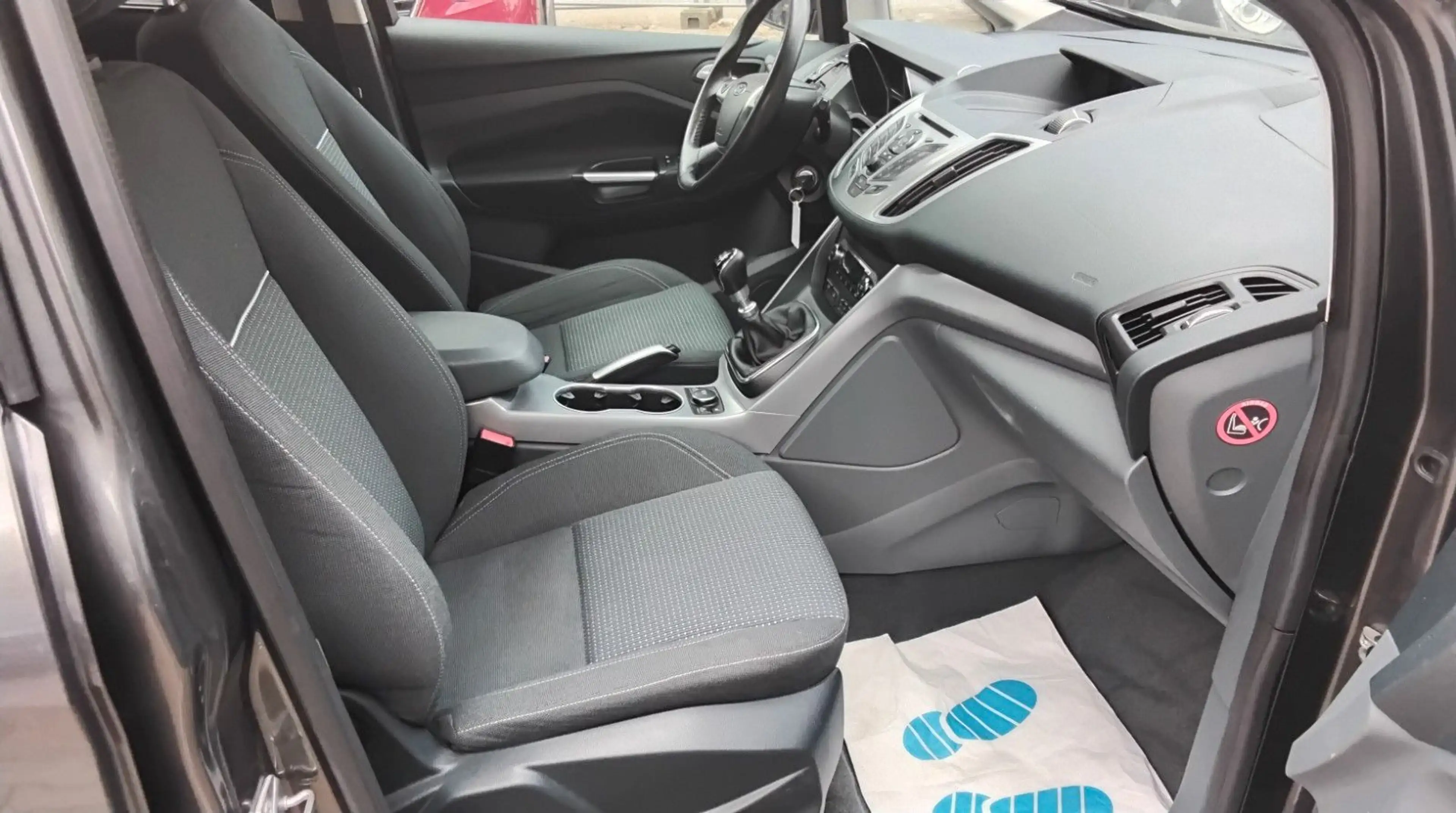 Ford Grand C-Max Grand C-MAX Sync Edition — photo 14
