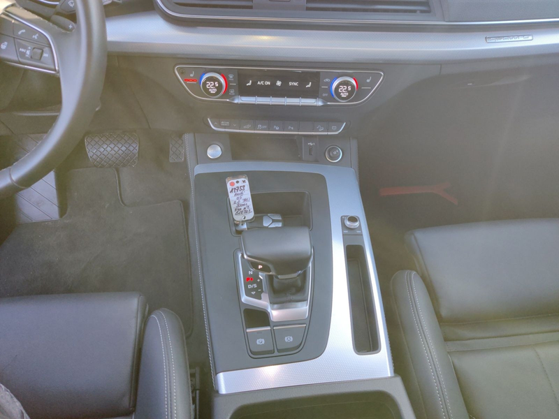 Audi Q5 50 TFSI e q. S-Tronic Advanced, LED, AHK, HUD — photo 11