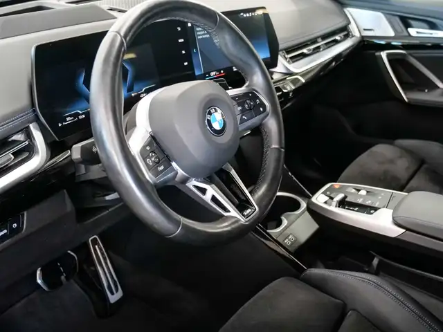 BMW X1 view 8
