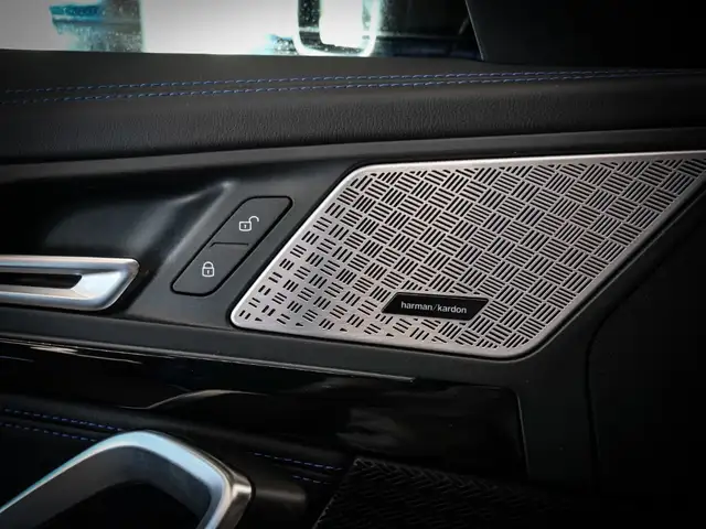 BMW X1 view 21
