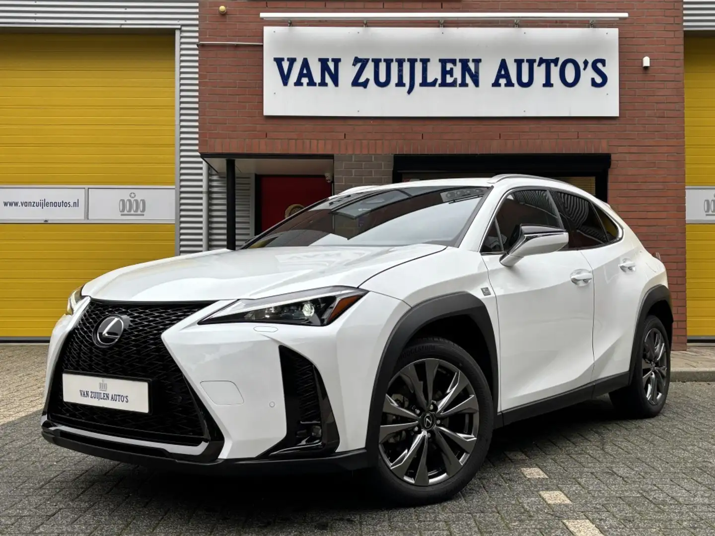 Lexus UX 300h F-Sport Design Leder ACC Camera Blindspot 18'' BTW Blanc - 1