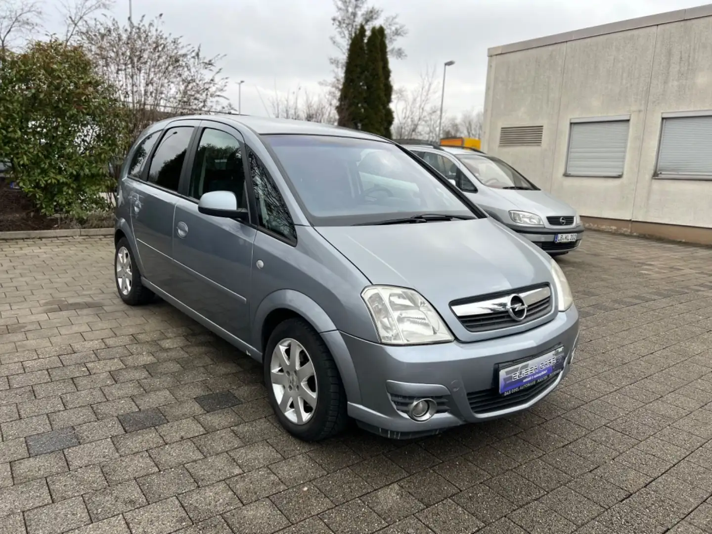 Opel Meriva Edition *TÜV NEU*1.HAND*100tKM* Silber - 1