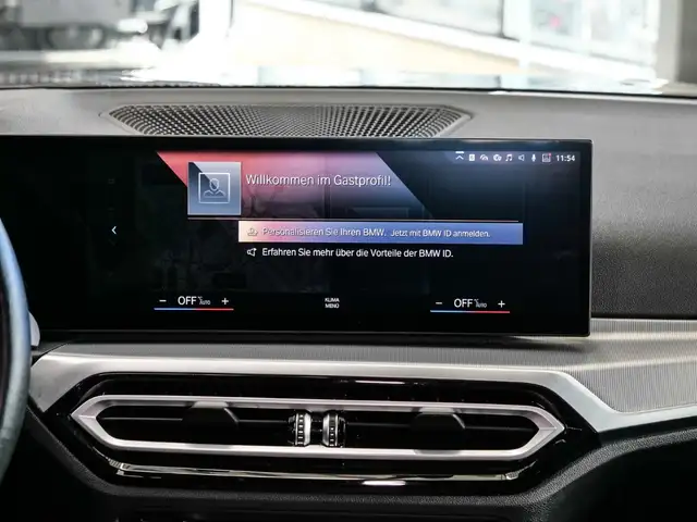 BMW 3 Series view 12