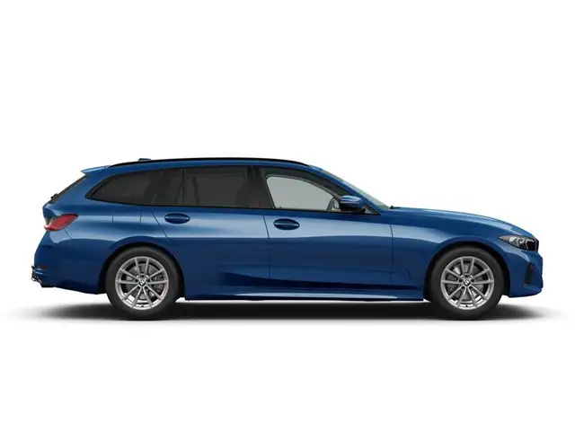 BMW 3 Series view 4