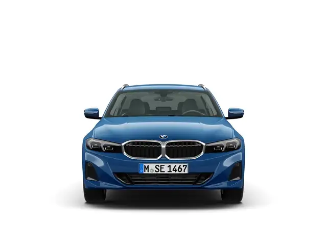 BMW 3 Series view 5